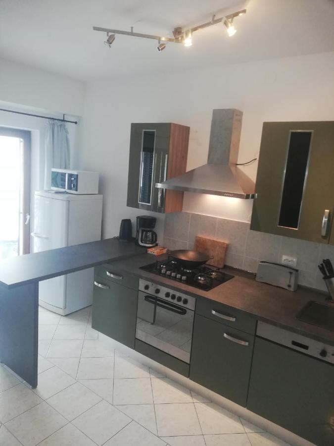 Apartment Nevija E Natale Opric Kültér fotó